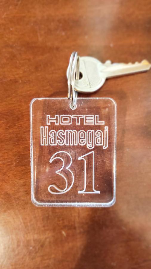 Hotel Hasmegaj Mahall' e Kryethuit Dış mekan fotoğraf