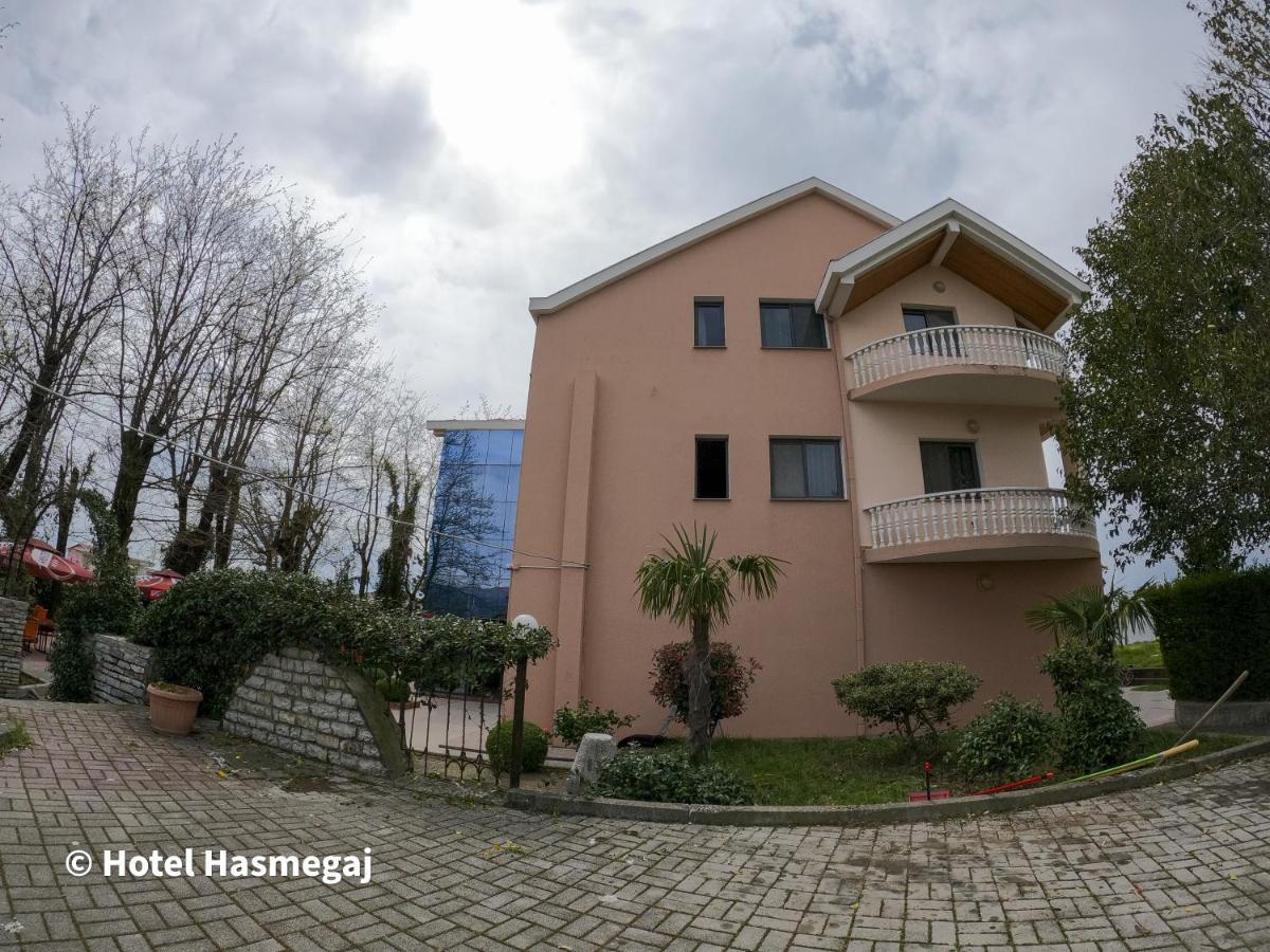 Hotel Hasmegaj Mahall' e Kryethuit Dış mekan fotoğraf