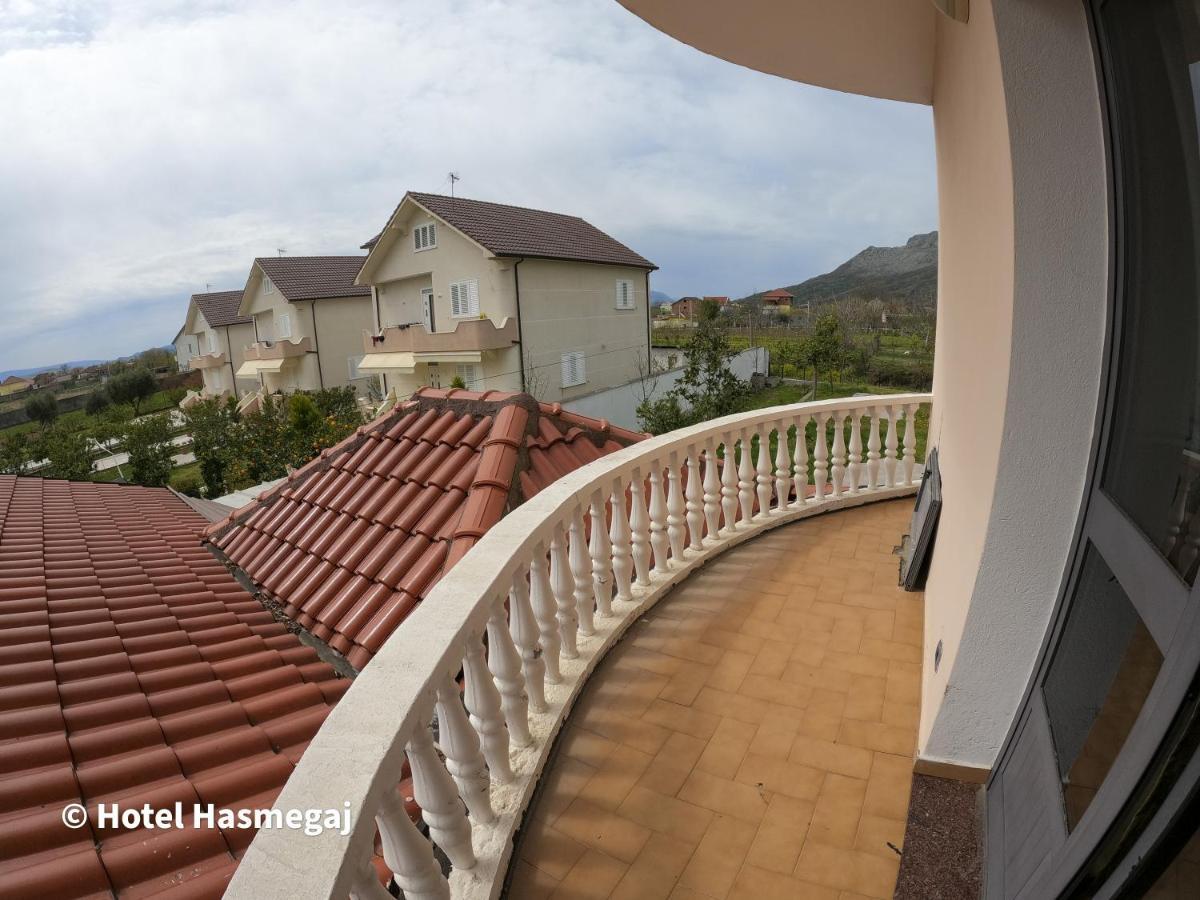 Hotel Hasmegaj Mahall' e Kryethuit Dış mekan fotoğraf