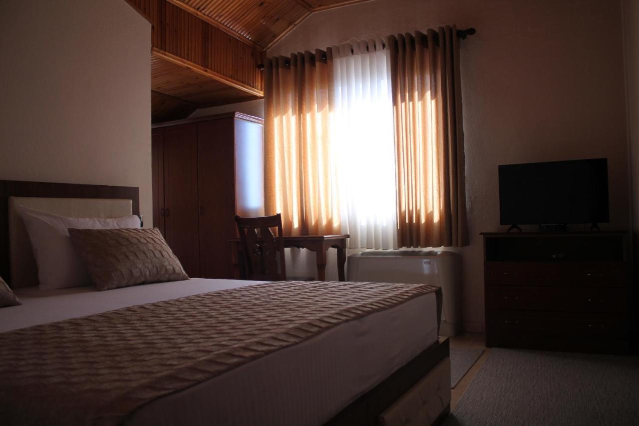 Hotel Hasmegaj Mahall' e Kryethuit Dış mekan fotoğraf